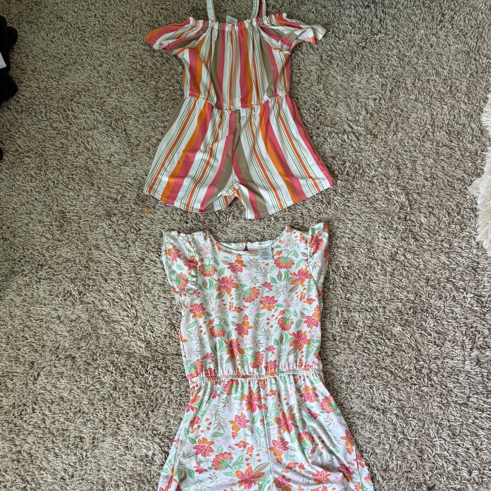 A set of 2 rompers